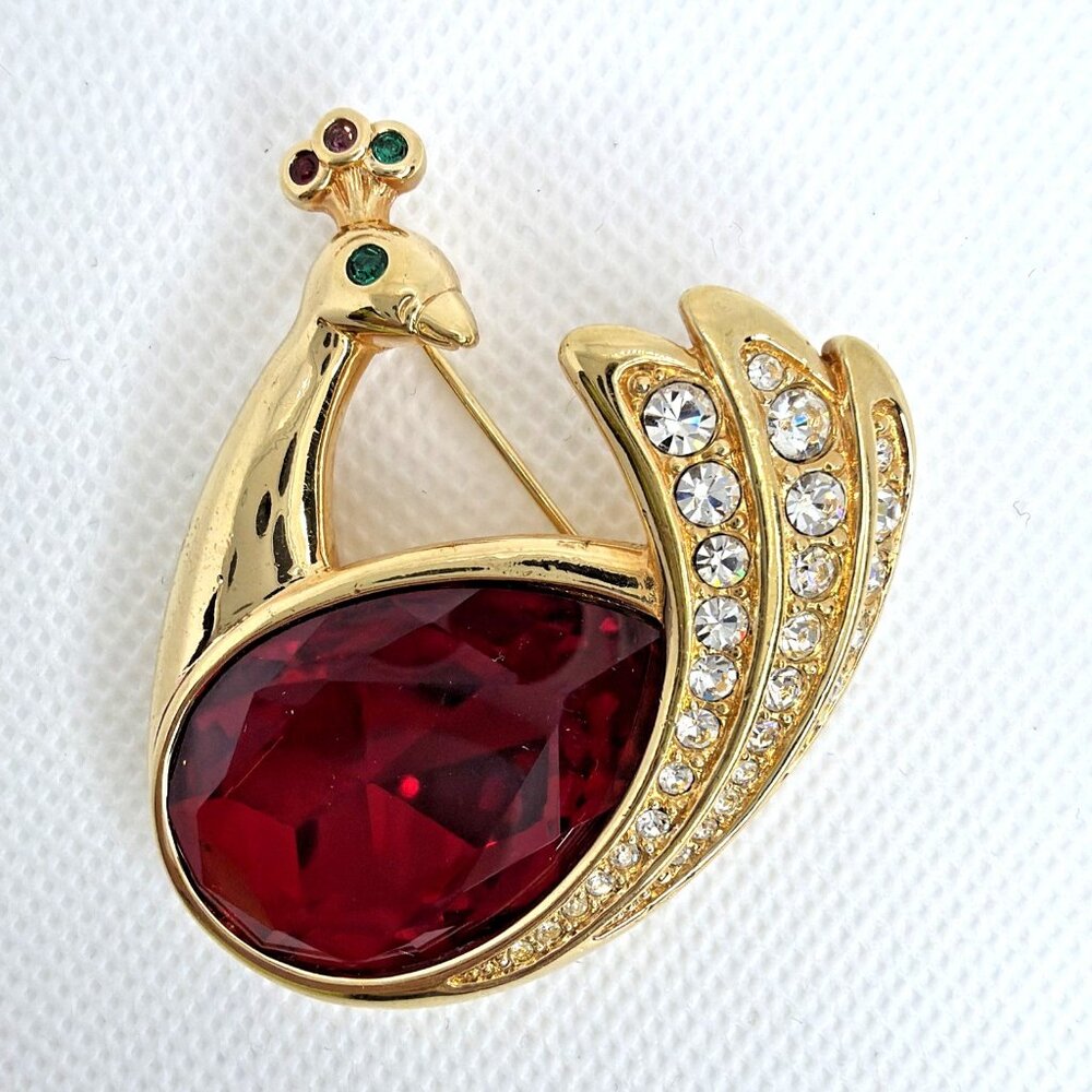 Swarovski Retired Peacock Brooch Vintage Gold Tone Red Crystal Swan Signed Rare